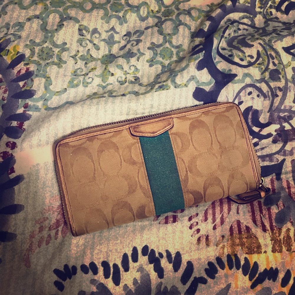 Coach wallet
